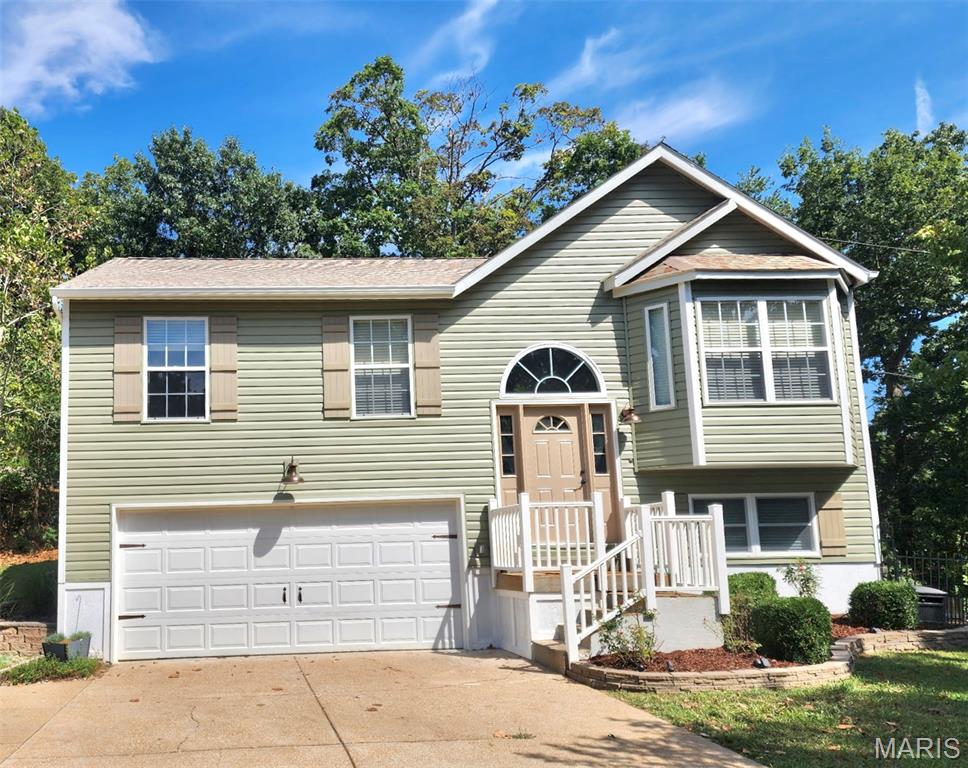 3605 N Meadow Mill Drive Property Photo 1