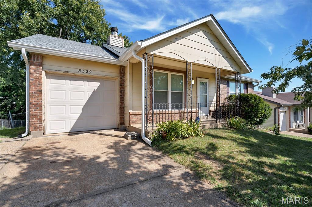 5329 Winthrop Drive Property Photo 1
