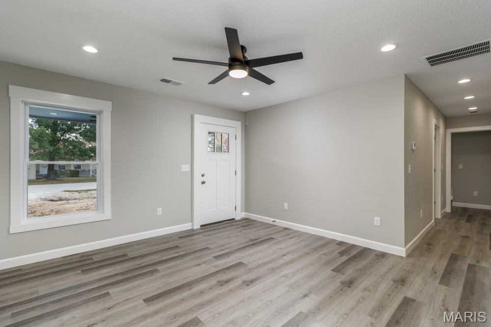 15564 Top Drive Property Photo 5
