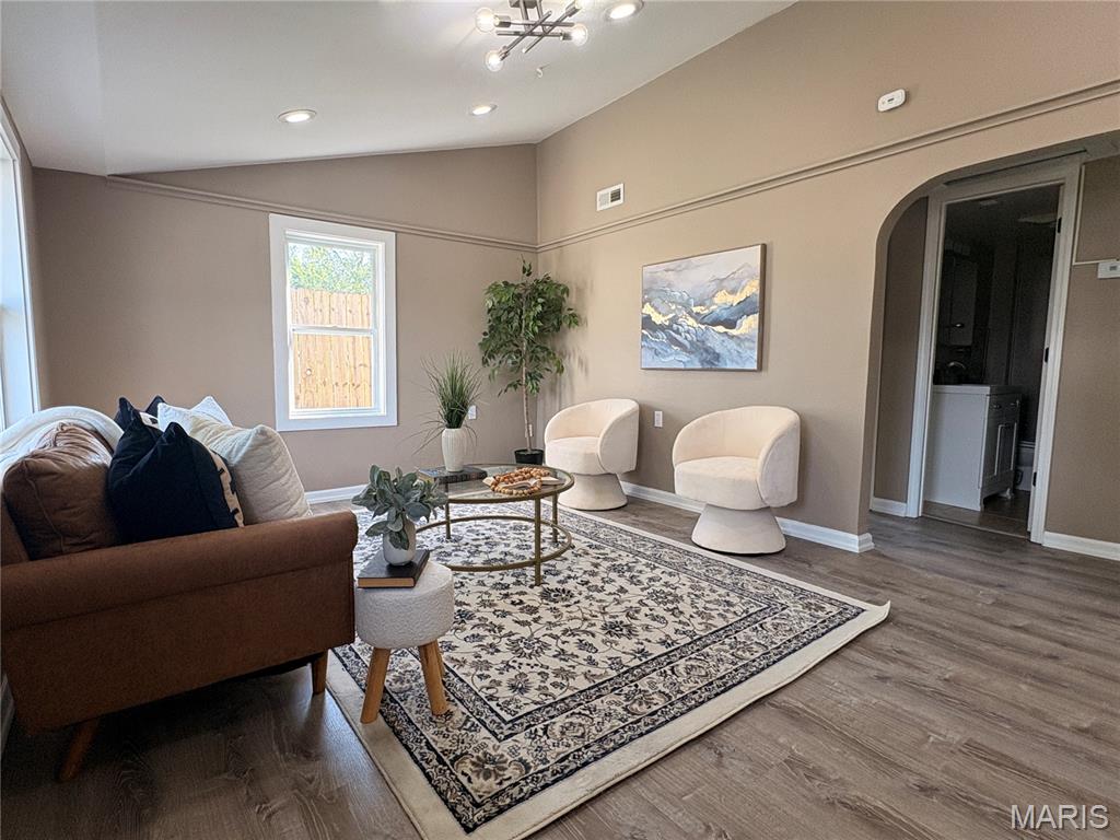 522 B Street Property Photo 3