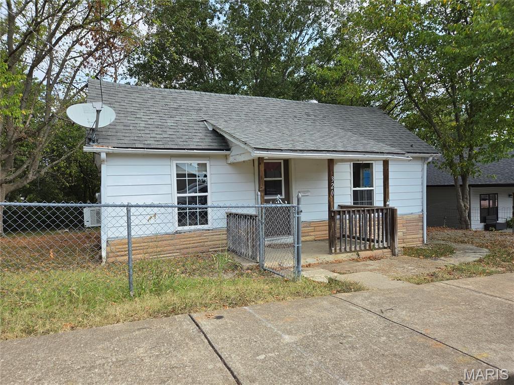 320 Meadow Street Property Photo 1