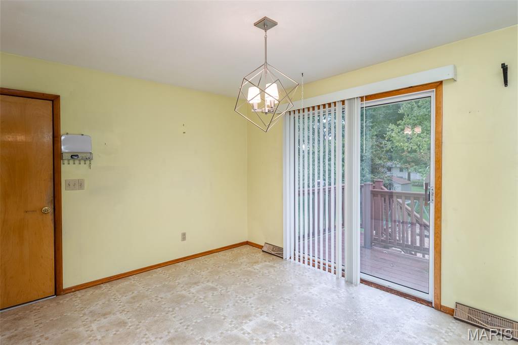 206 Valley Drive Property Photo 14
