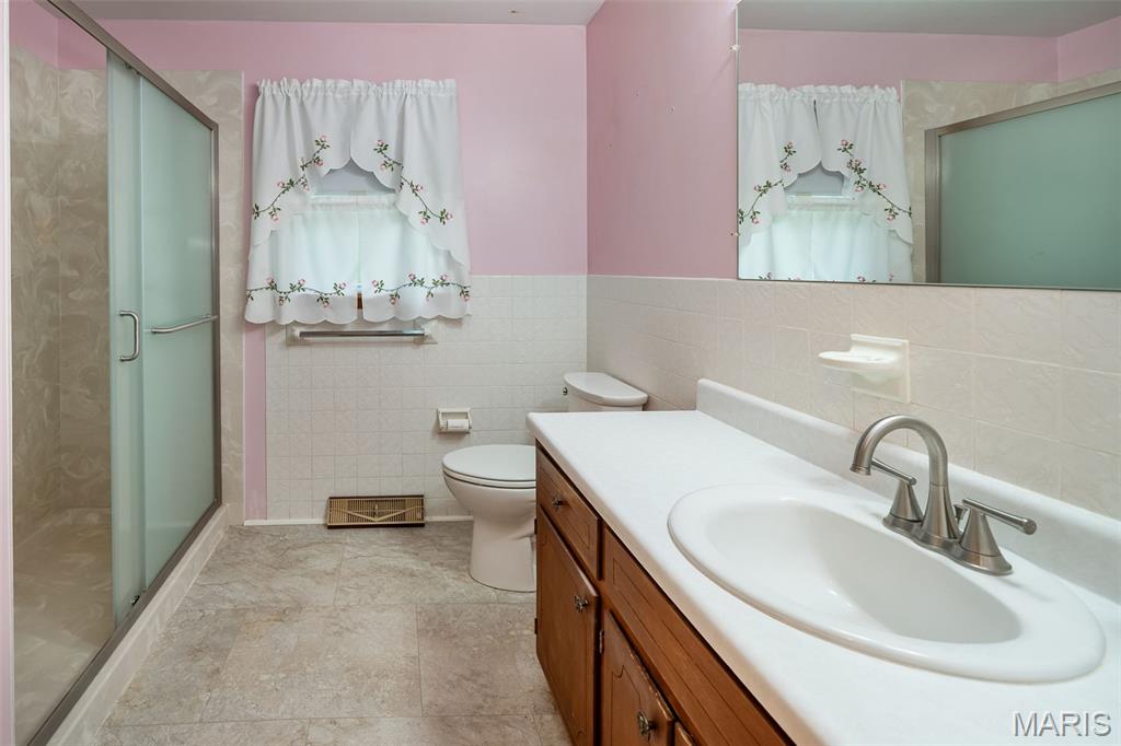 206 Valley Drive Property Photo 20