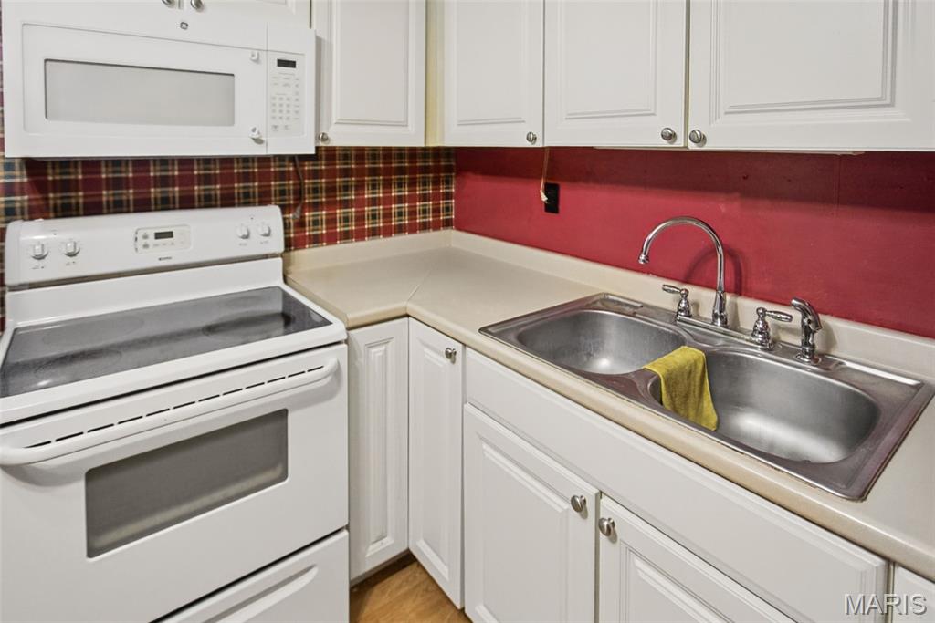 224 Elm Street Property Photo 14