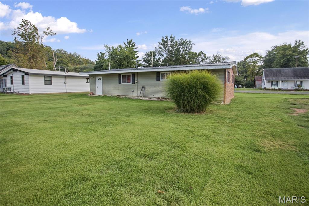 224 Elm Street Property Photo 34
