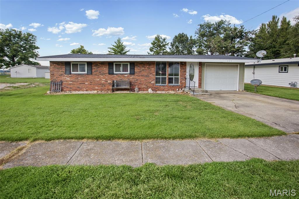 224 Elm Street Property Photo 40