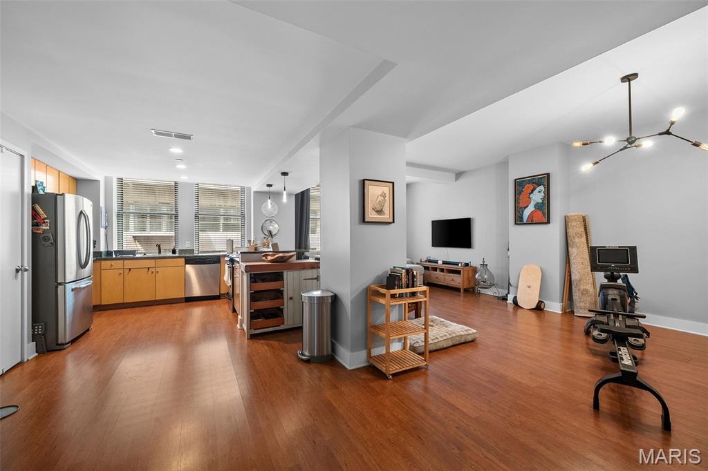 314 N Broadway 701 Property Photo 10
