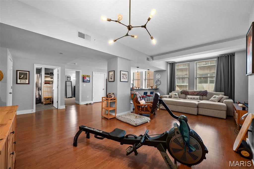 314 N Broadway 701 Property Photo 13