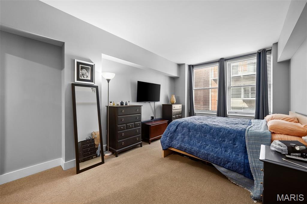 314 N Broadway 701 Property Photo 16