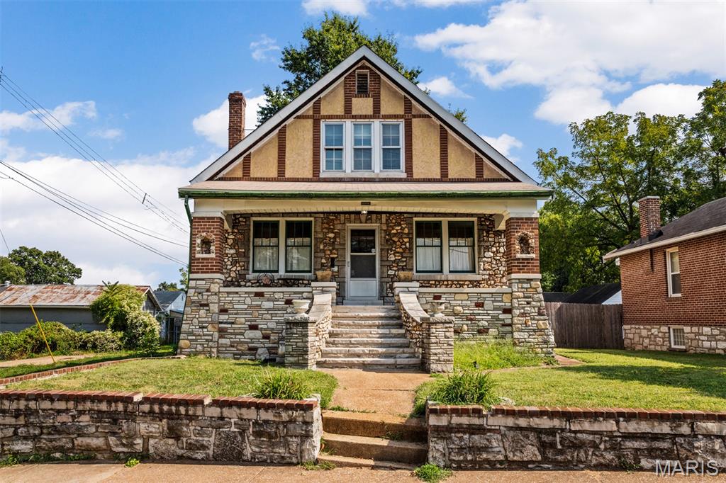 7920 Hildesheim Avenue Property Photo 1