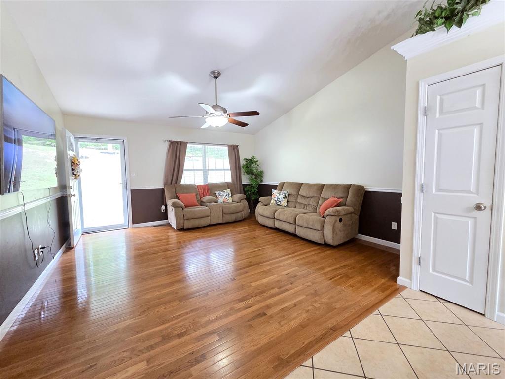 8144 S Slope Drive Property Photo 5