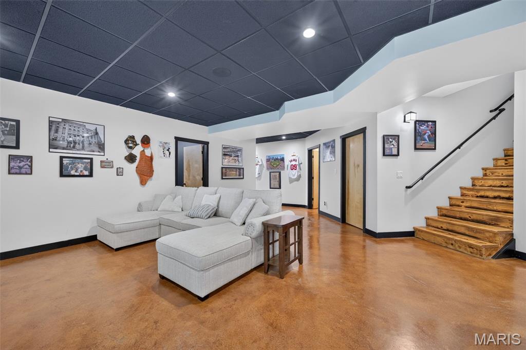 11 Little Lake Court Property Photo 44