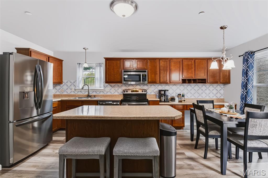 312 Bramblett Hills