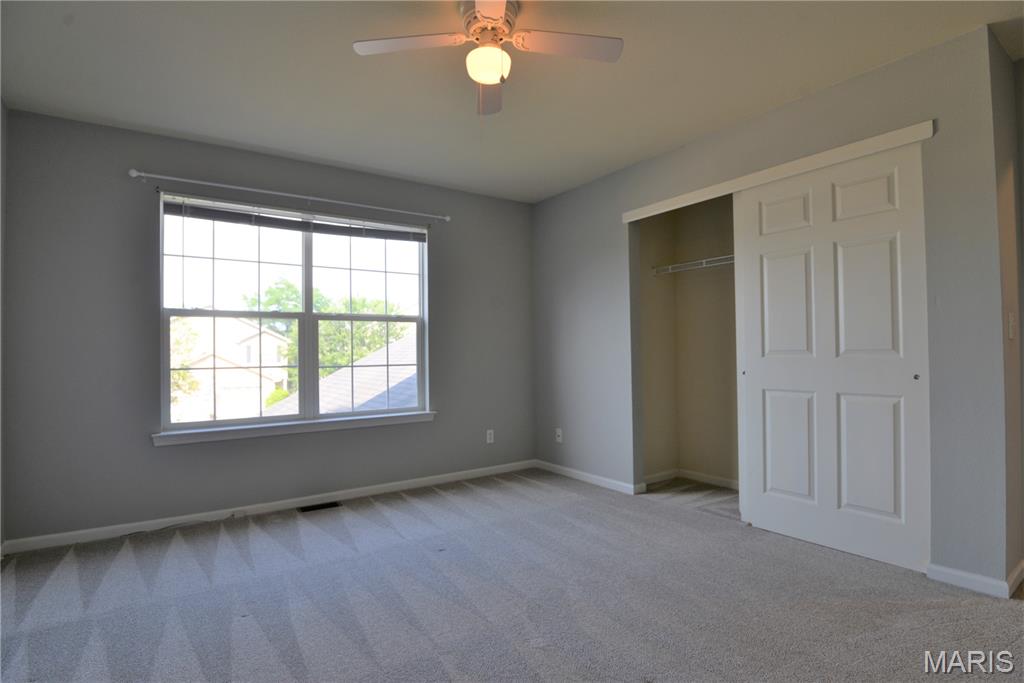 5339 Lakewood Terrace Property Photo 10