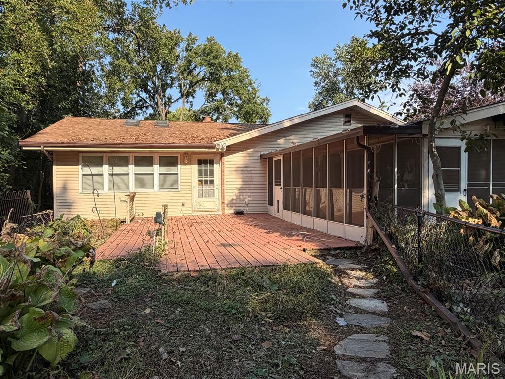 4854 Valley Crest Drive Property Photo 4