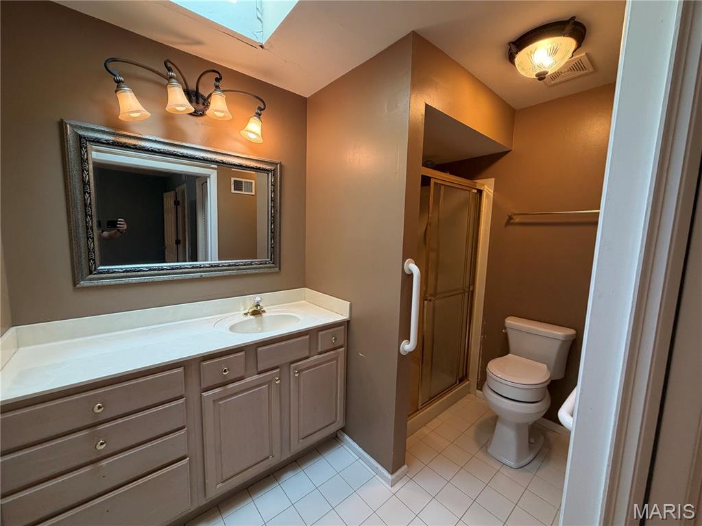4854 Valley Crest Drive Property Photo 12