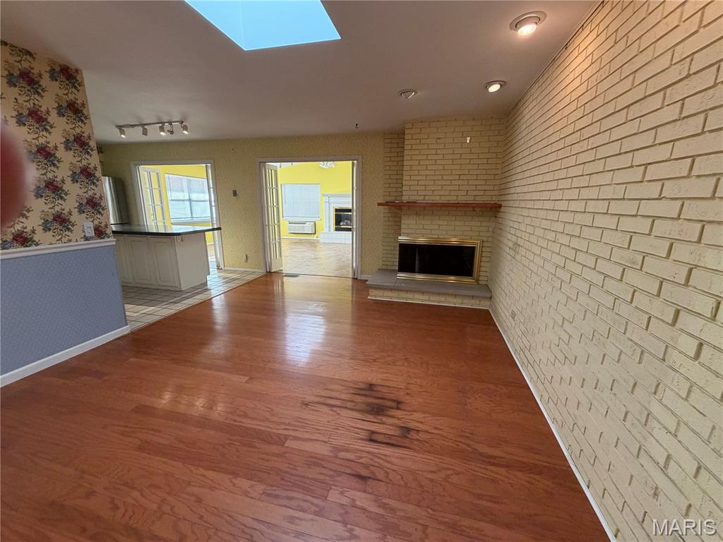 4854 Valley Crest Drive Property Photo 14