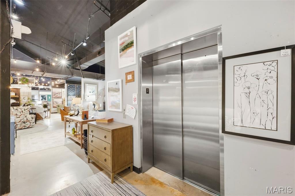 26060564 Property Photo 61