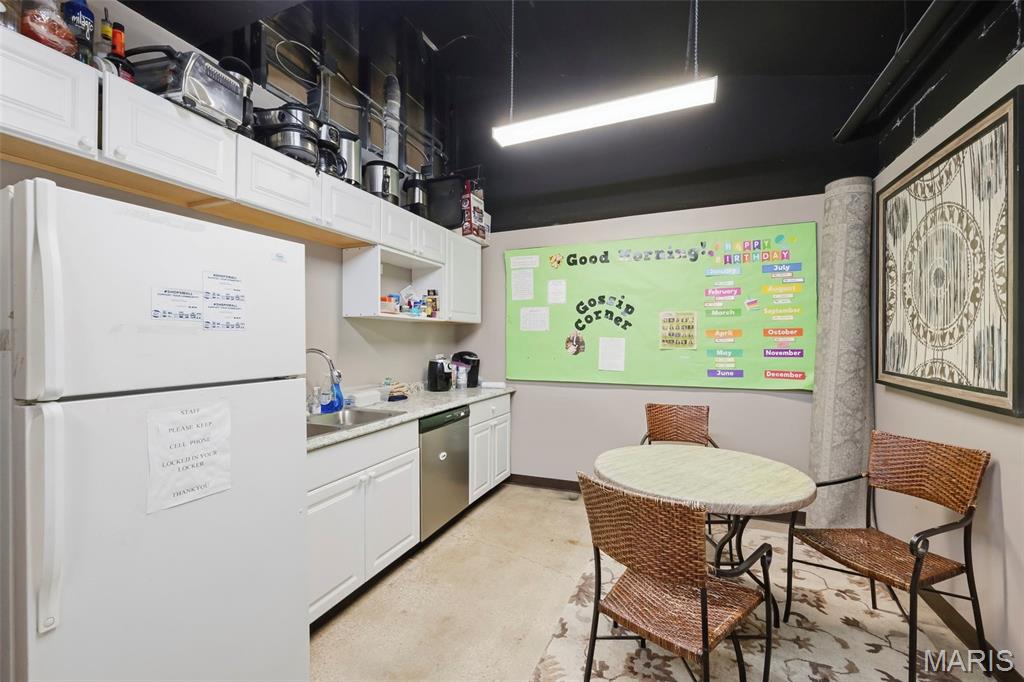 26060564 Property Photo 70