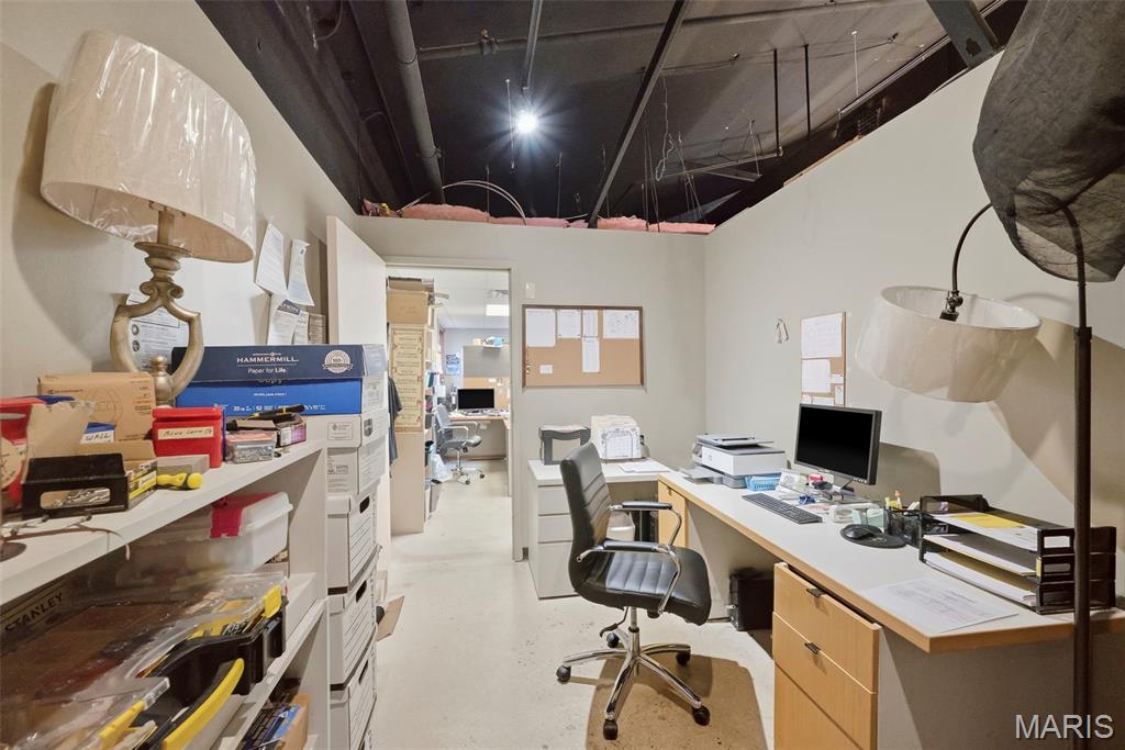26060564 Property Photo 74