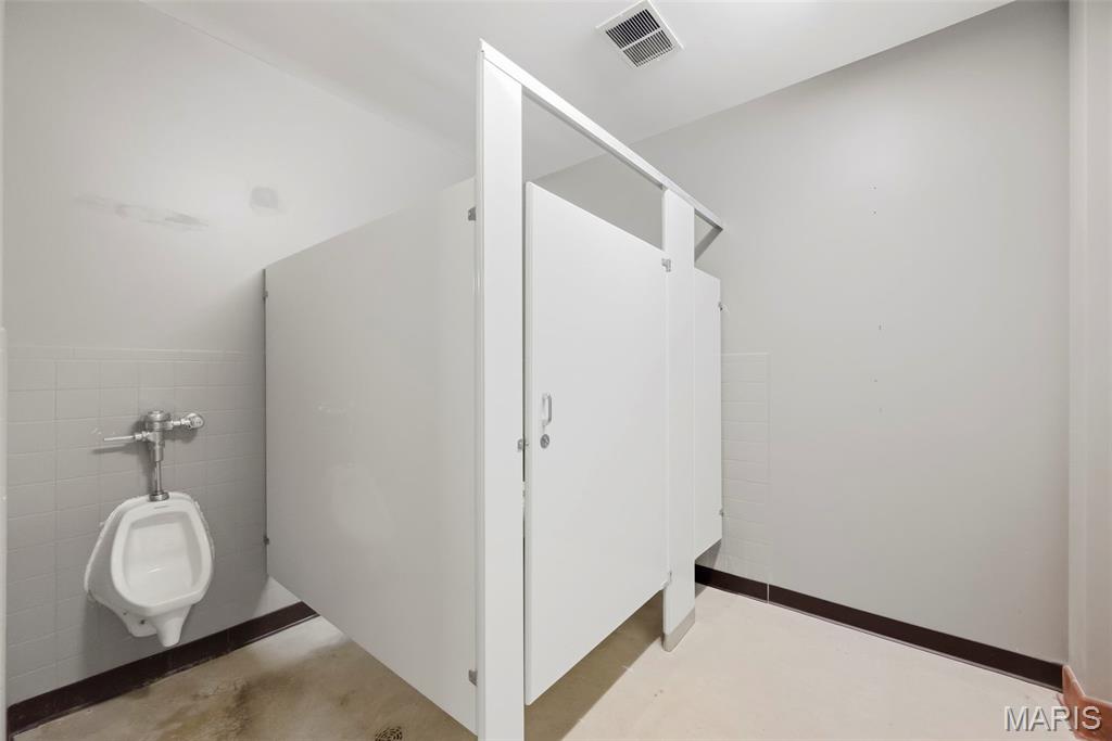 26060564 Property Photo 84