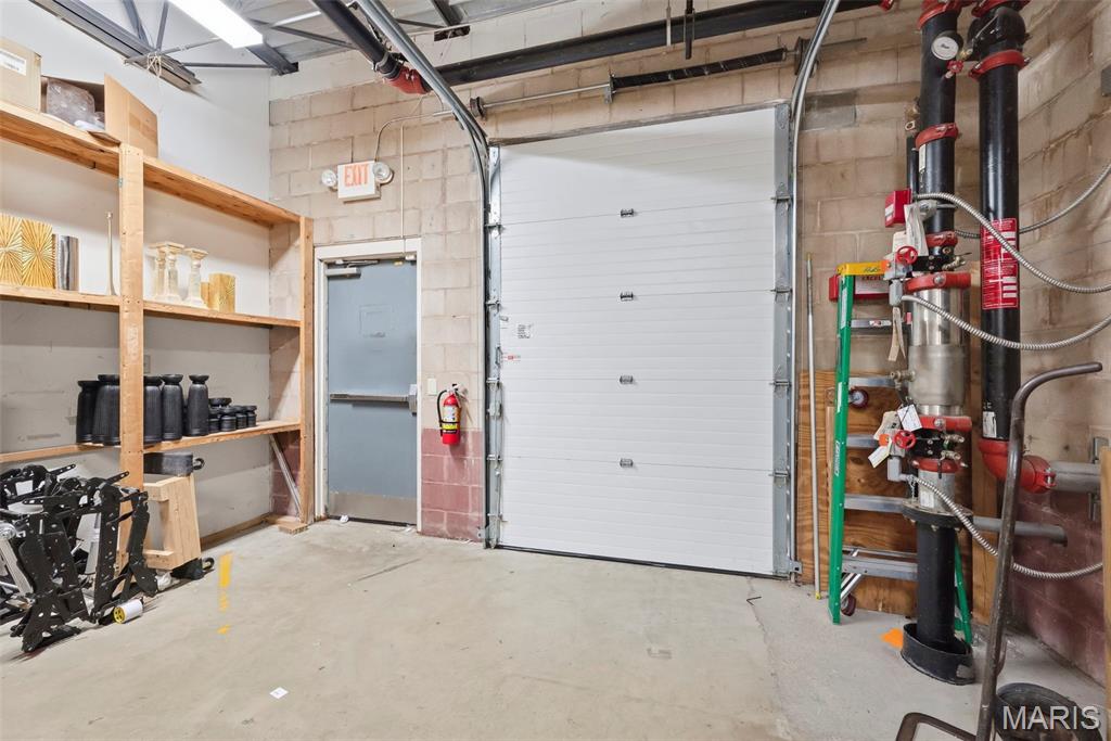 26060564 Property Photo 88