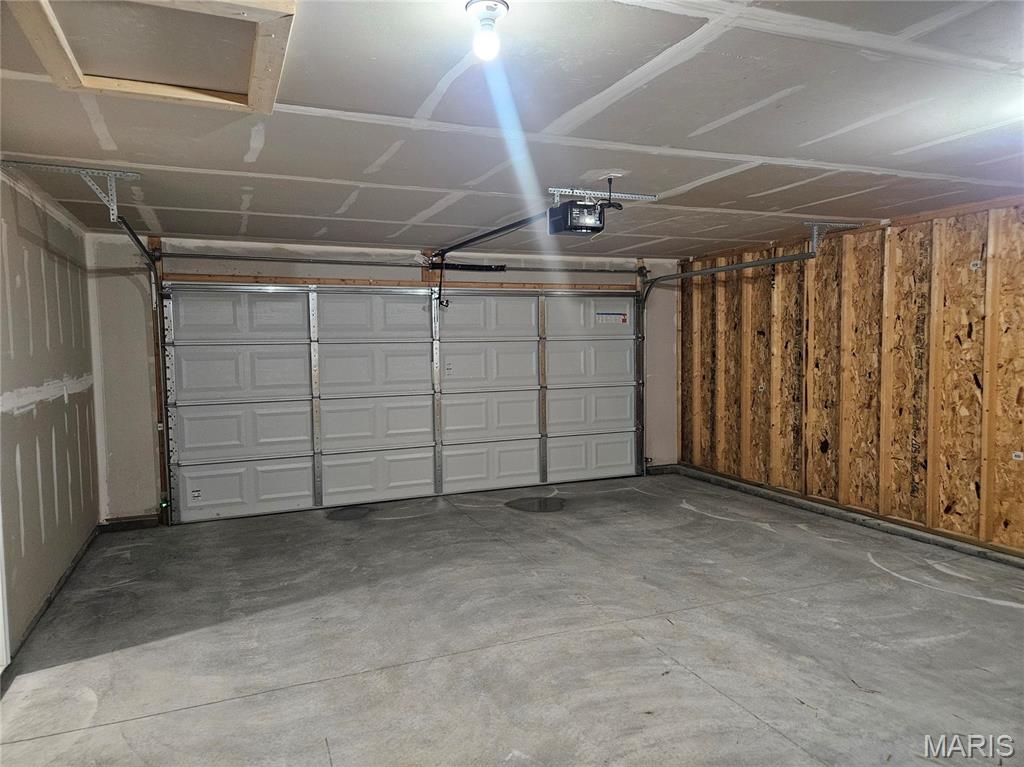406 Daniel Court Property Photo 21