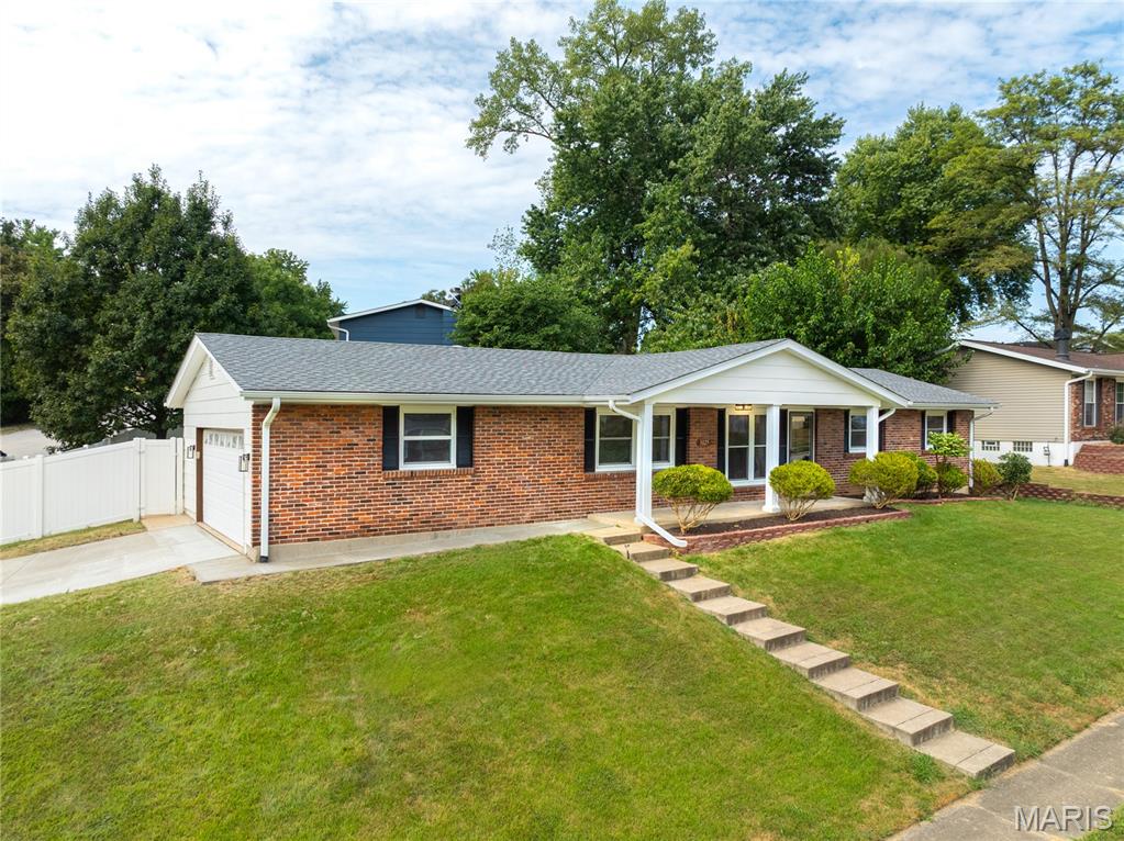 3025 Sherwood Lane Property Photo 1
