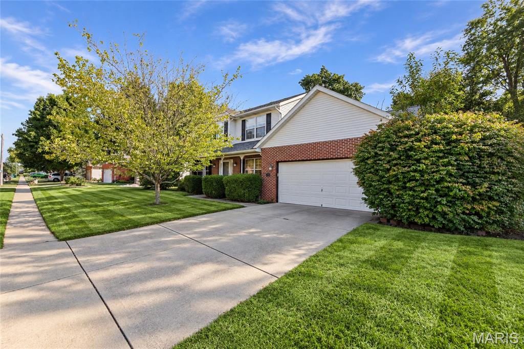 1106 Illini Drive Property Photo 3