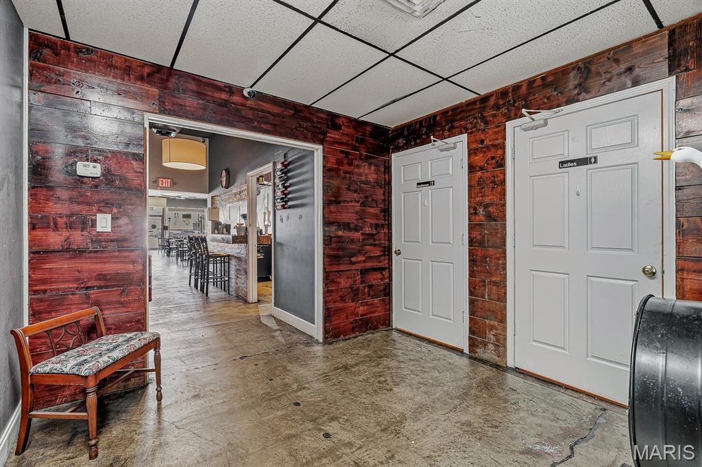 101 First Street Property Photo 37