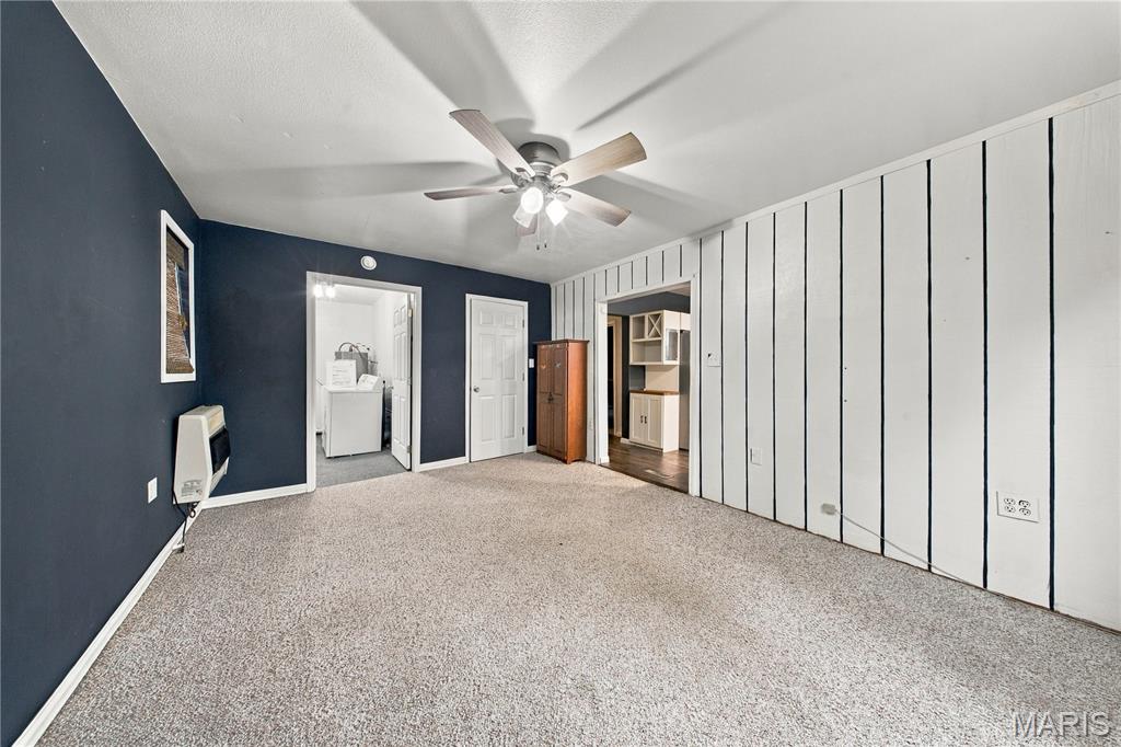 807 E 4th Street Property Photo 13