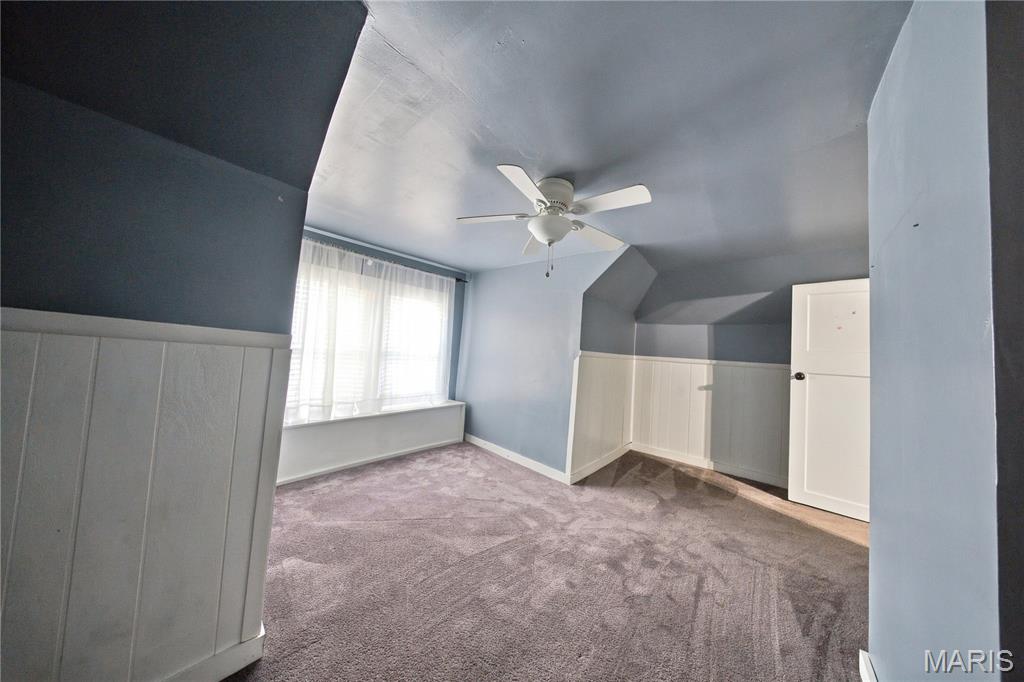 807 E 4th Street Property Photo 23