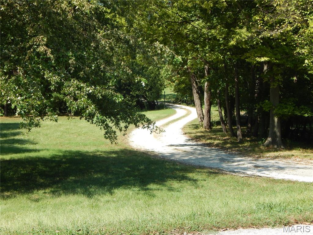 1475 Uthoff Drive Property Photo 1