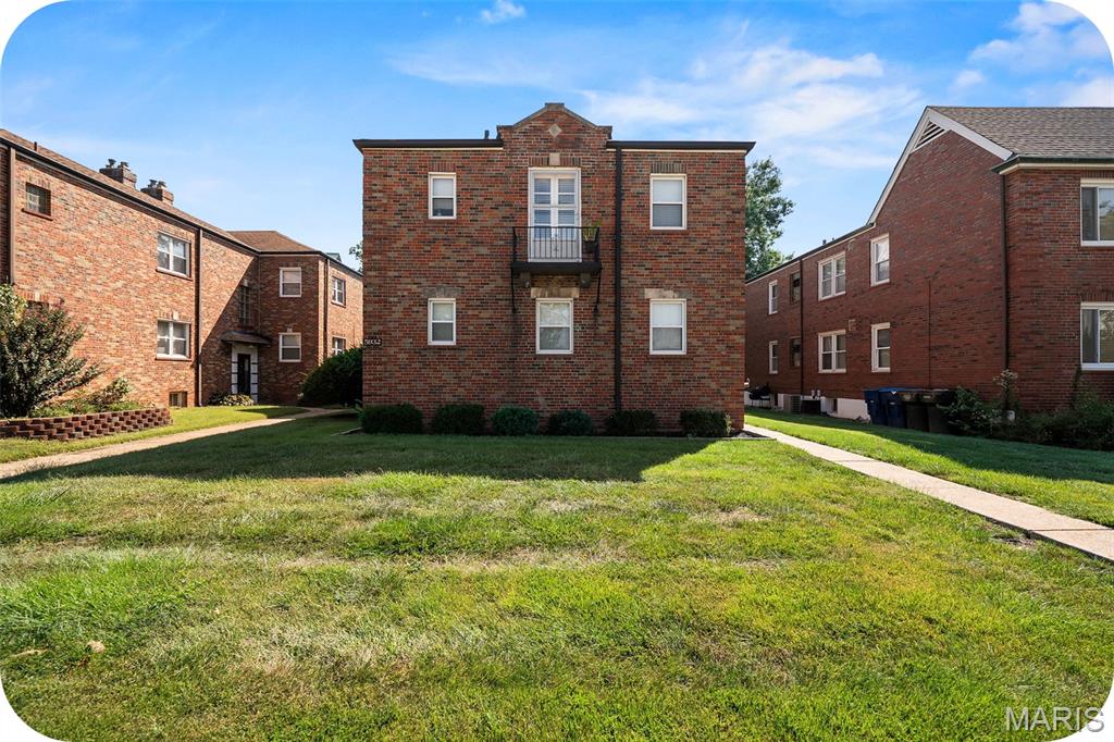 5932 Loughborough Avenue