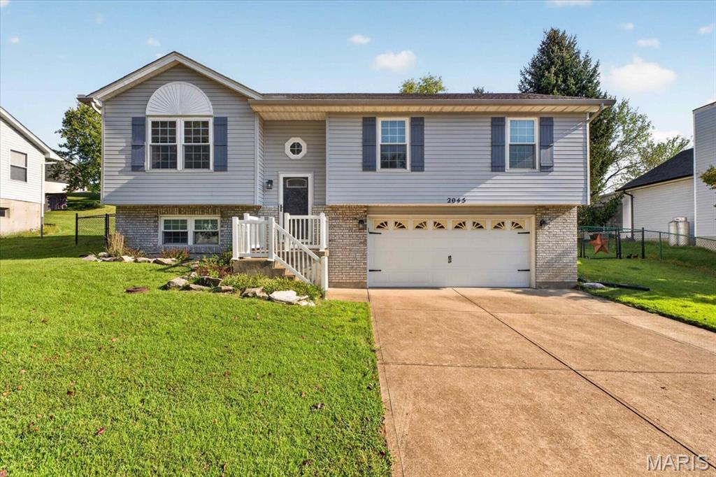 2045 Rosedale Court Property Photo 1