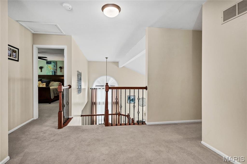 372 Buckhurst Drive Property Photo 19