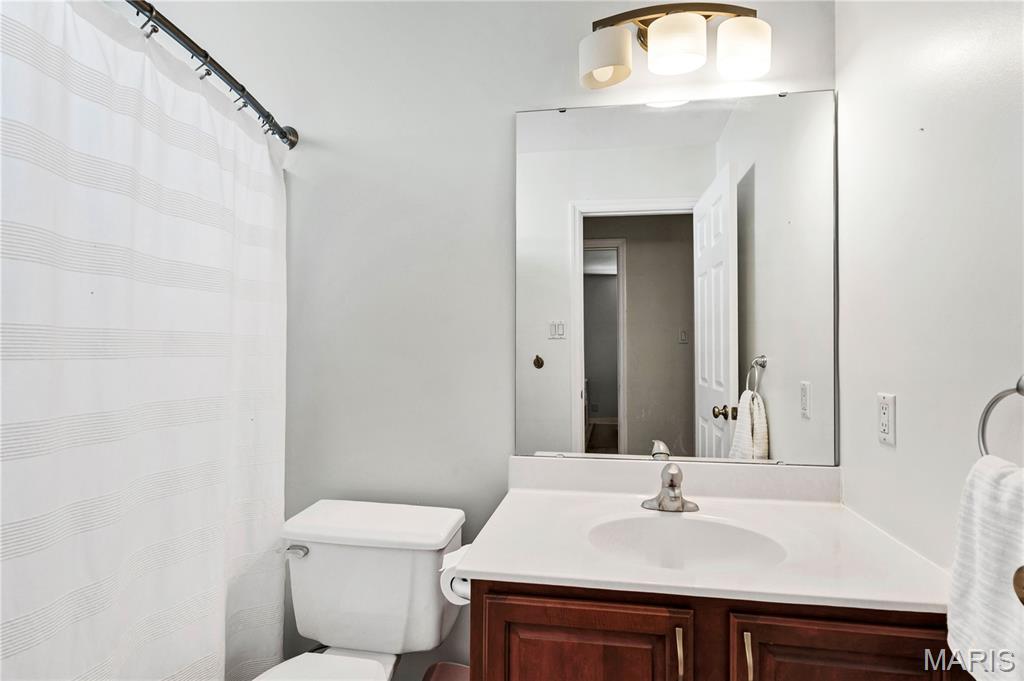 372 Buckhurst Drive Property Photo 27