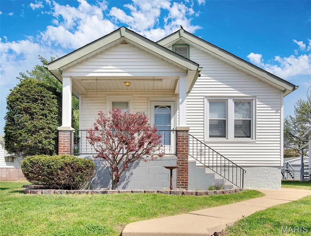 6215 Arthur Avenue Property Photo 1