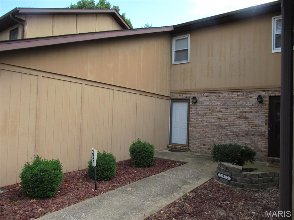 1941 Ramada Boulevard Property Photo 1