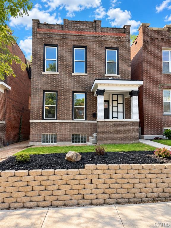 3467 Giles Avenue Property Photo 1