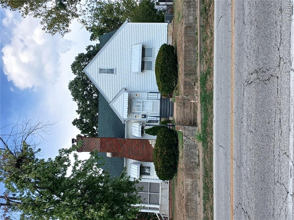 812 W Miller Street Property Photo 1