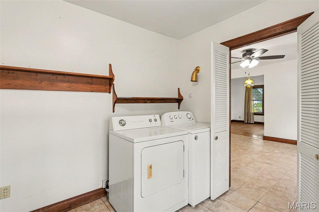 812 W Miller Street Property Photo 20