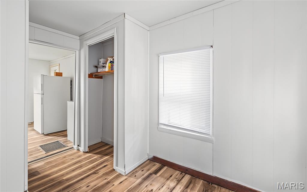 407 E 12th Street Property Photo 11