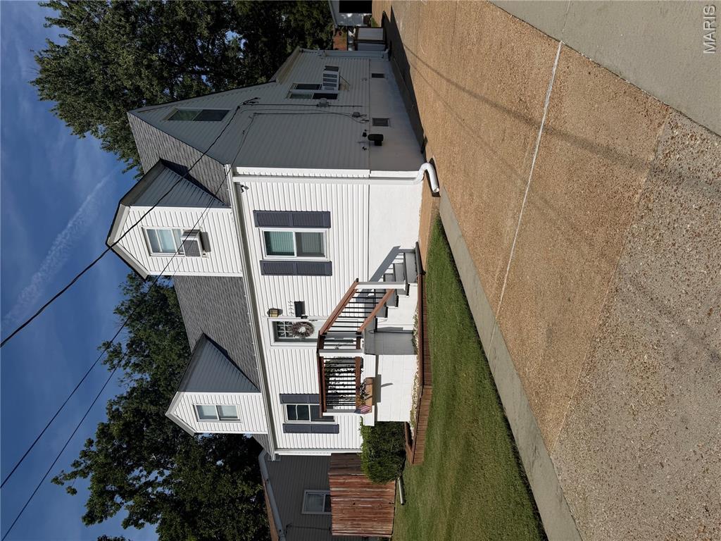 2315 Wengler Avenue Property Photo 3