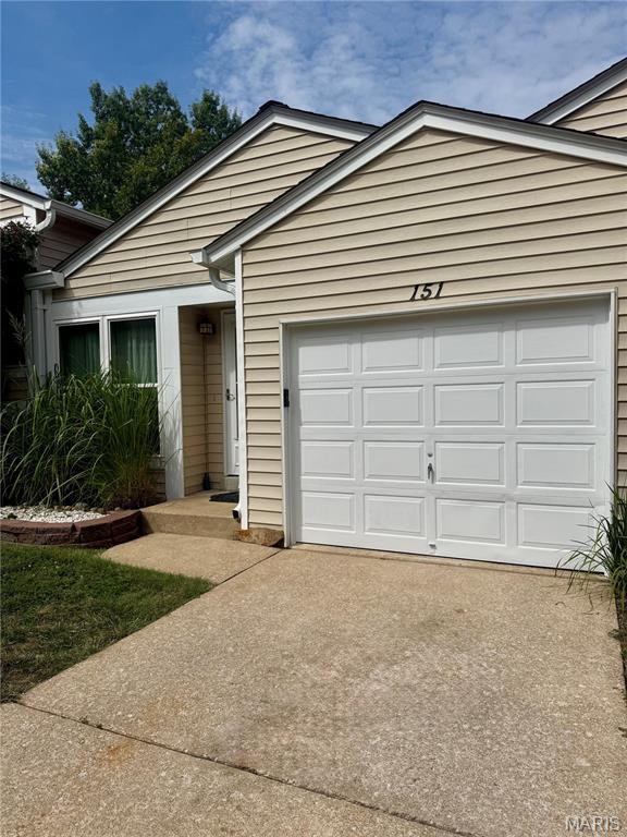 151 Cascade Terrace Drive Property Photo 2