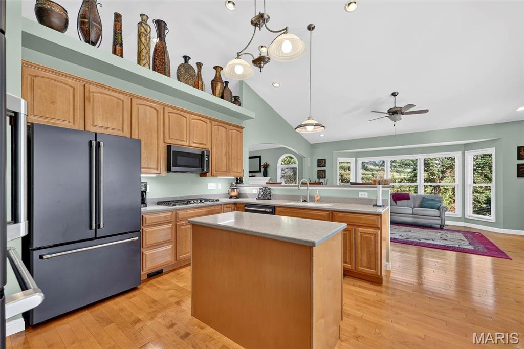 45 Boulder Creek Court Property Photo 23