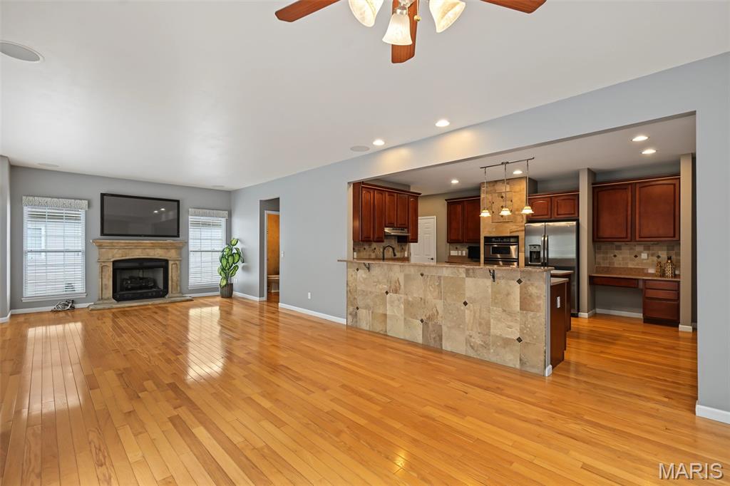1052 Brook Mont Drive Property Photo 20