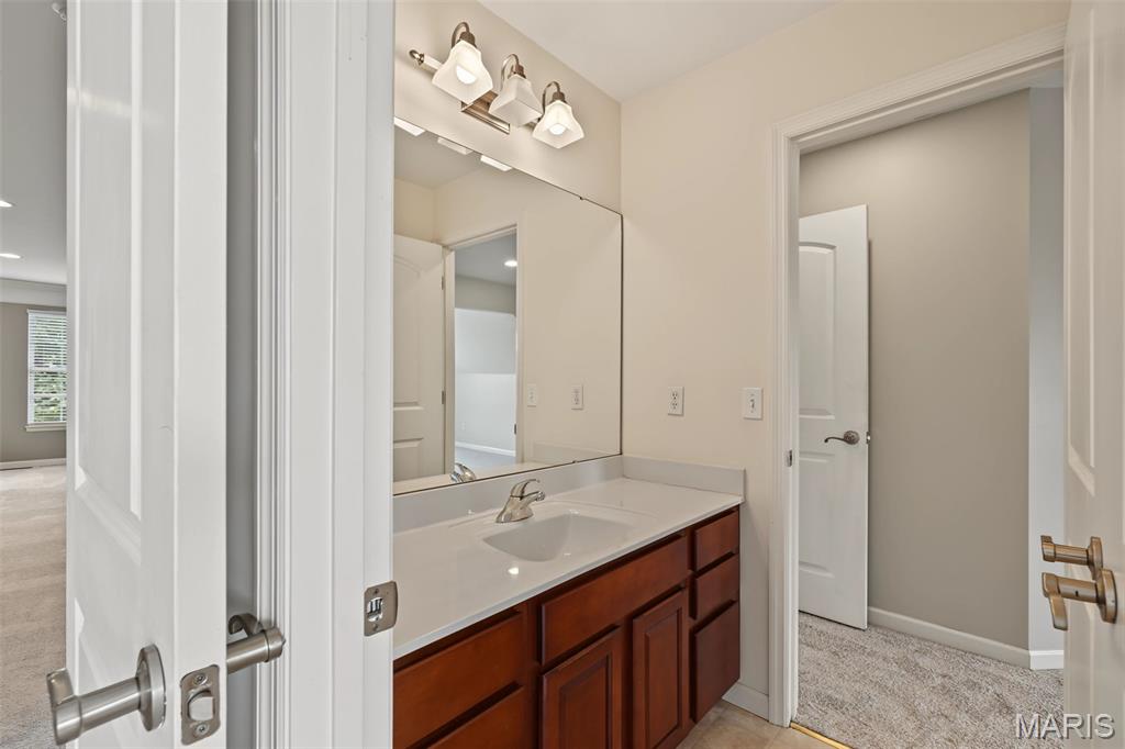 1052 Brook Mont Drive Property Photo 41