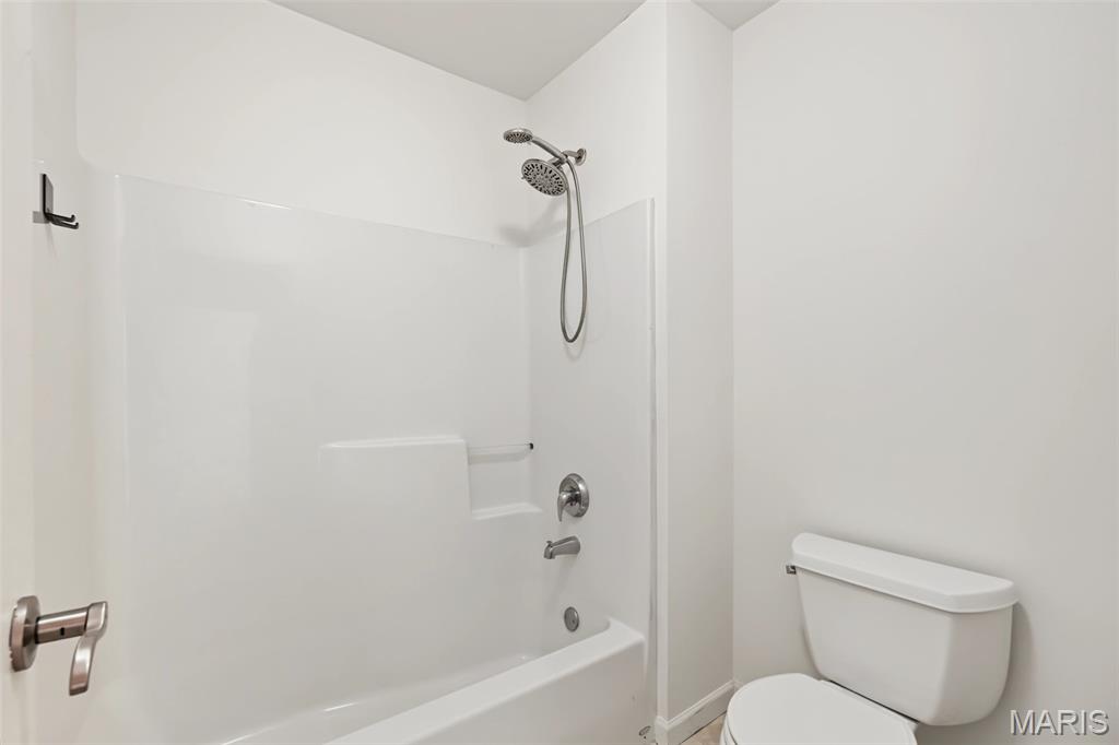 1052 Brook Mont Drive Property Photo 46