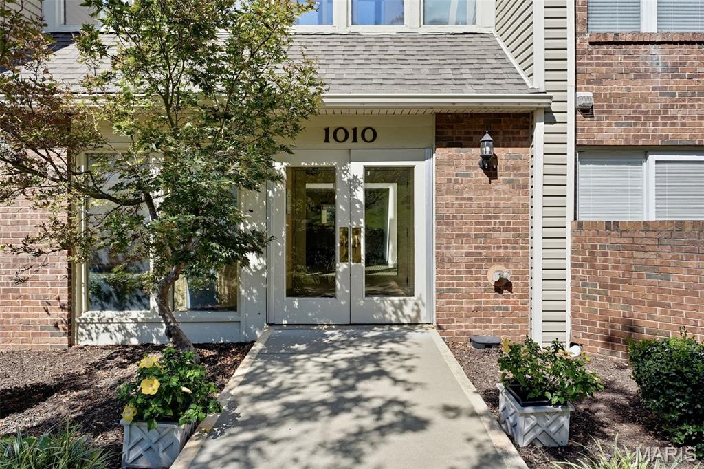 1010 Thoreau Court 207 Property Photo 1